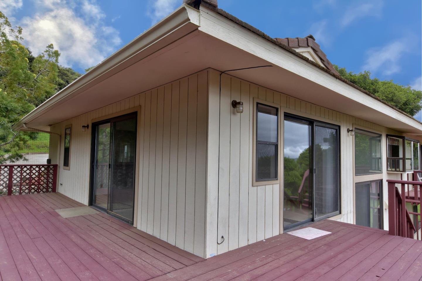 96 Robley Road Salinas, CA 93908 - Photo 20 of 41 a view of a house with porch and wooden floor