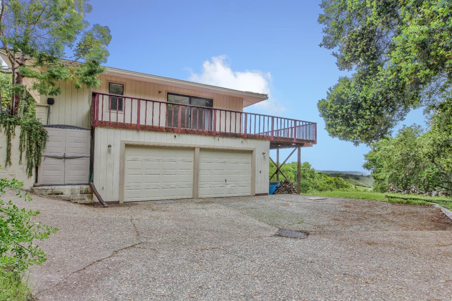 96 Robley Road Salinas, CA 93908 - Photo 40 of 41 a view of a house with a yard and garage
