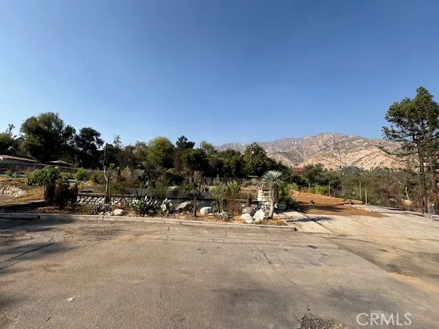 $699,000 | 1371 El Corto Drive, Altadena, CA 91001