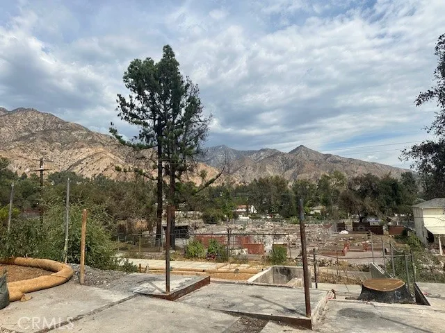 $699,000 | 1371 El Corto Drive, Altadena, CA 91001