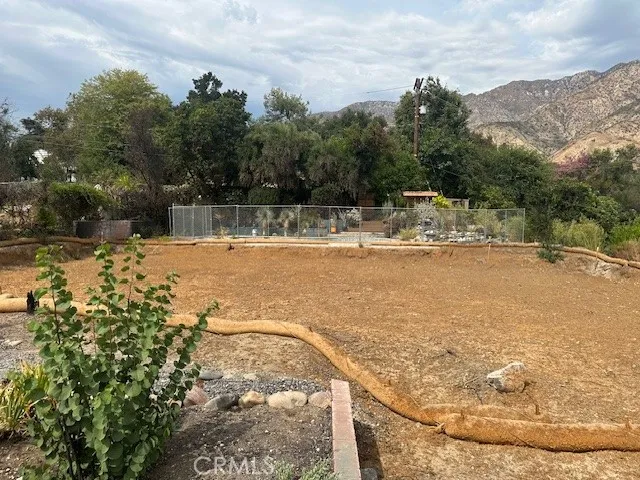 $699,000 | 1371 El Corto Drive, Altadena, CA 91001