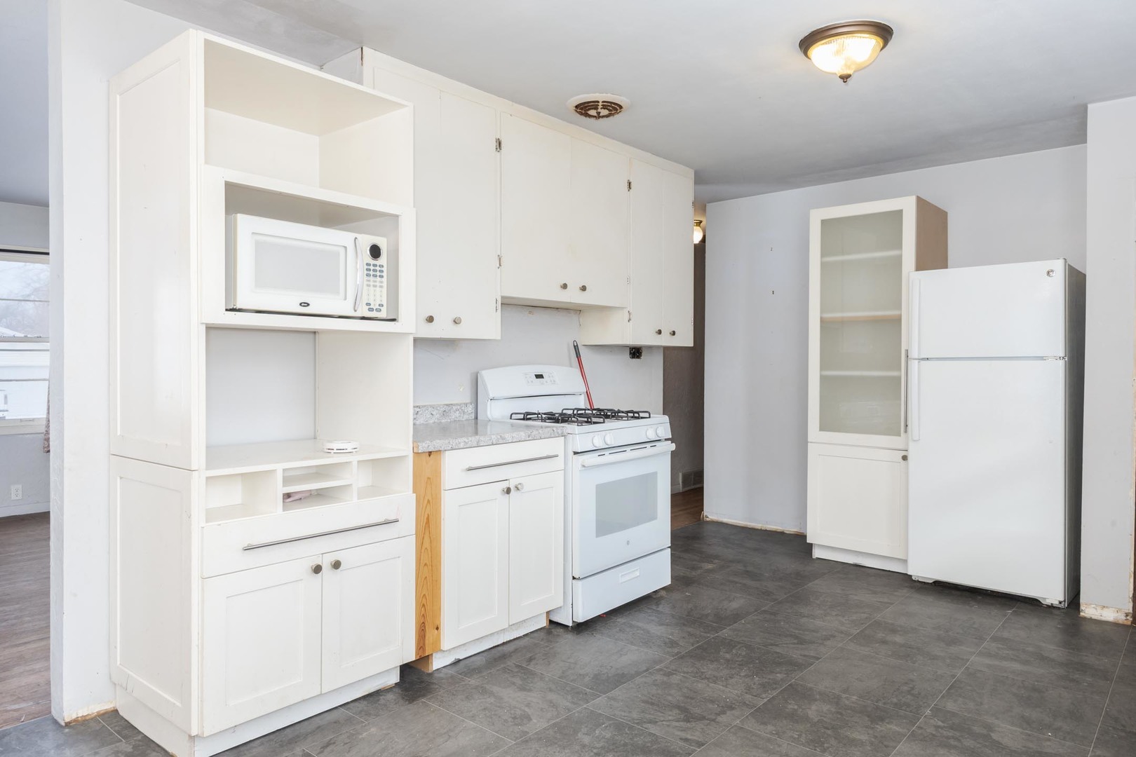 610 South Oak Street Pontiac, IL 61764 - Photo 16 of 32