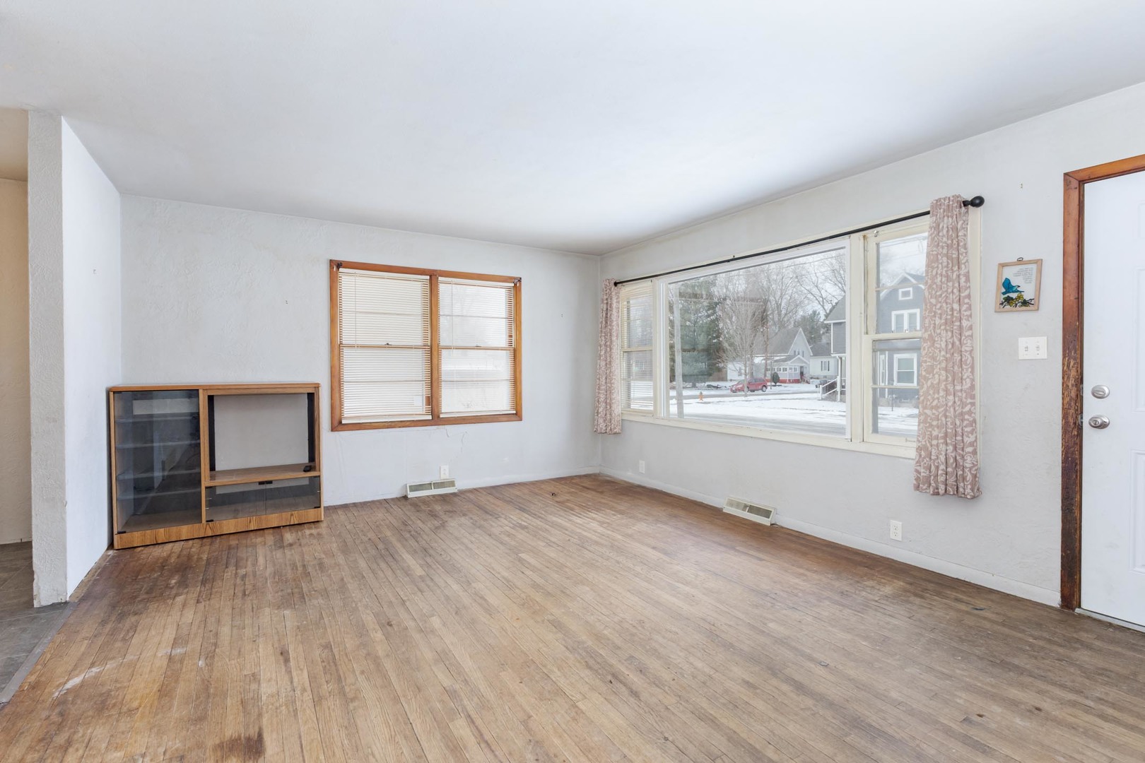 610 South Oak Street Pontiac, IL 61764 - Photo 10 of 32