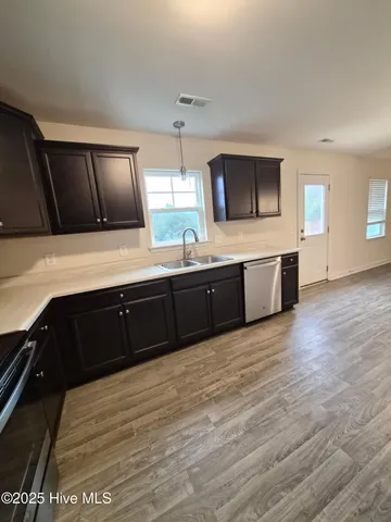 $1,975 | 616 Riggs Road, Hubert, NC 28539