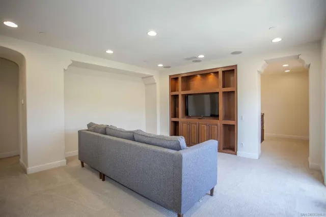 $2,750,000 | 16632 Rose Of Tralee Lane, San Diego, CA 92127