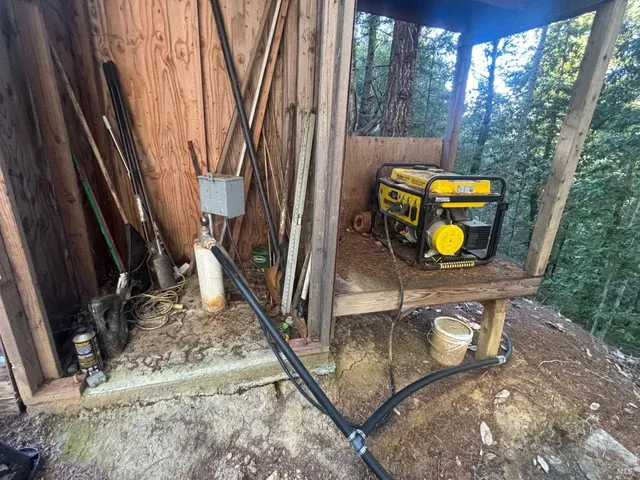 $425,000 | 36000 Nash Mill Road, Philo, CA 95466