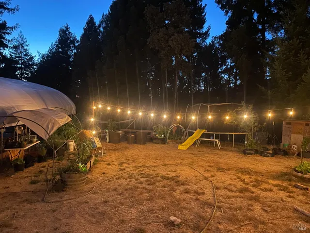 $425,000 | 36000 Nash Mill Road, Philo, CA 95466