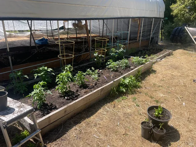 $425,000 | 36000 Nash Mill Road, Philo, CA 95466