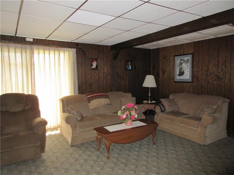 111 Bergman Road Derry, PA 15627 - Photo 6 of 11 Gallery Image 6