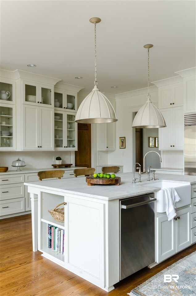 533 Falling Water Boulevard Fairhope, AL 36532 - Photo 20 of 50 Wolf Appliances