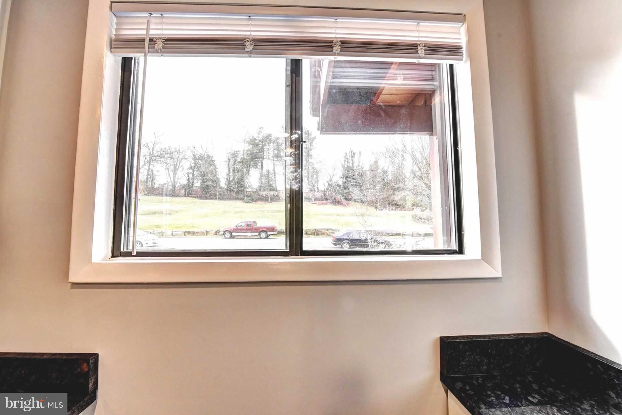 105 Skyhill Road, Unit 6 Alexandria, VA 22314 - Photo 15 of 39