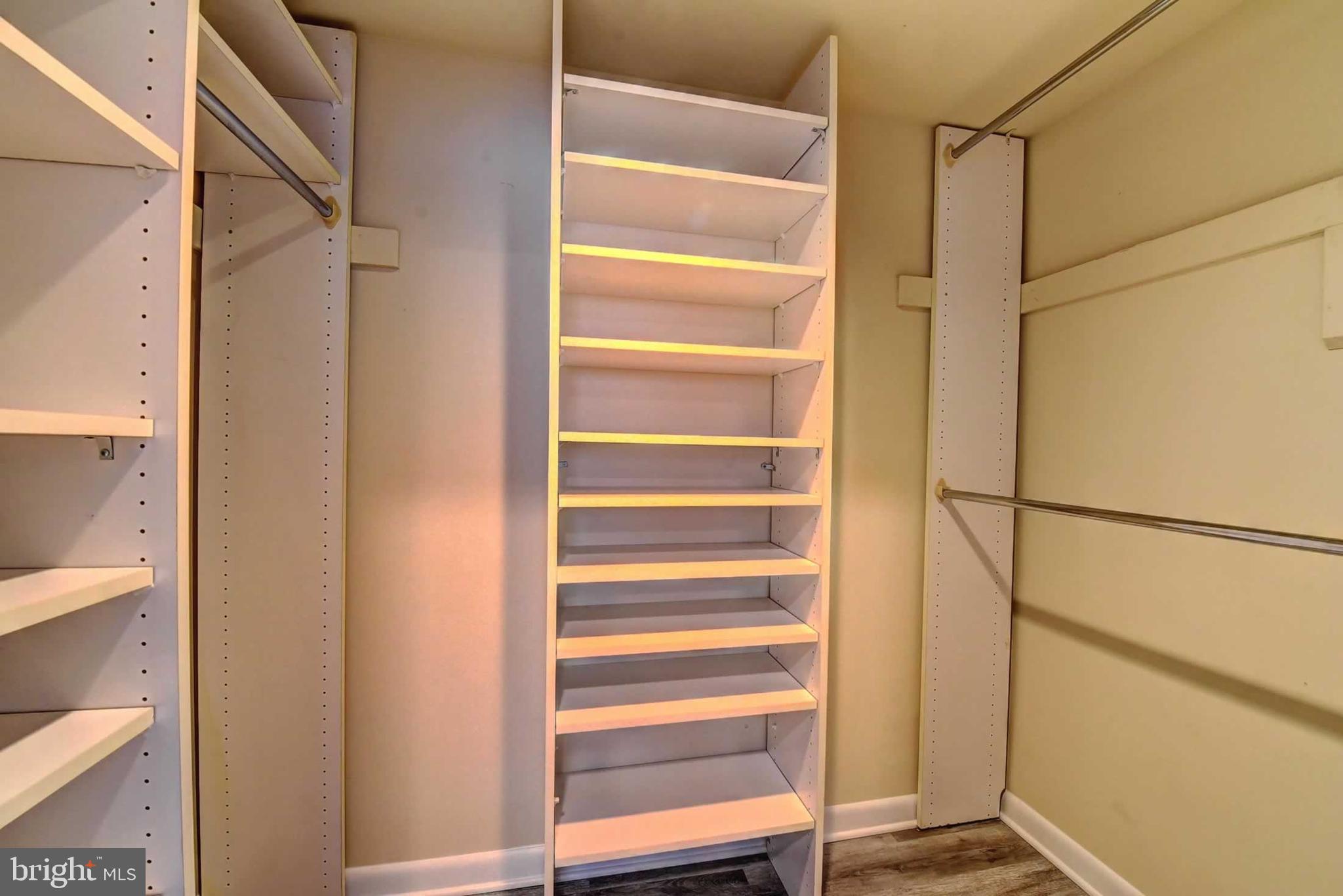 105 Skyhill Road, Unit 6 Alexandria, VA 22314 - Photo 20 of 39 Walk-In Closet in Master BR