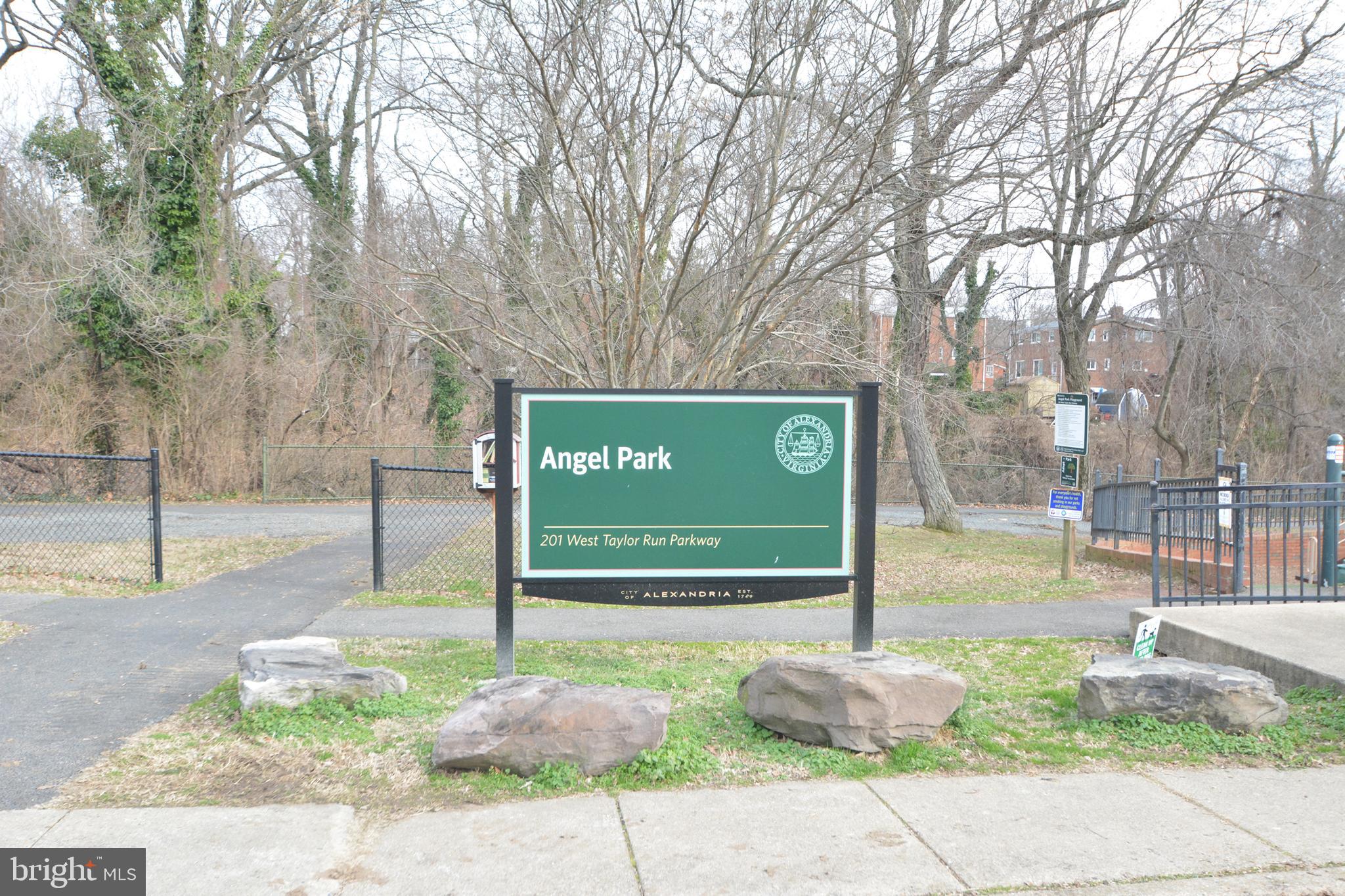 105 Skyhill Road, Unit 6 Alexandria, VA 22314 - Photo 28 of 39