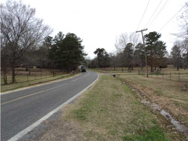 1916 Kimbell Road Terry, MS 39170 - Photo 3 of 14 Photo 3