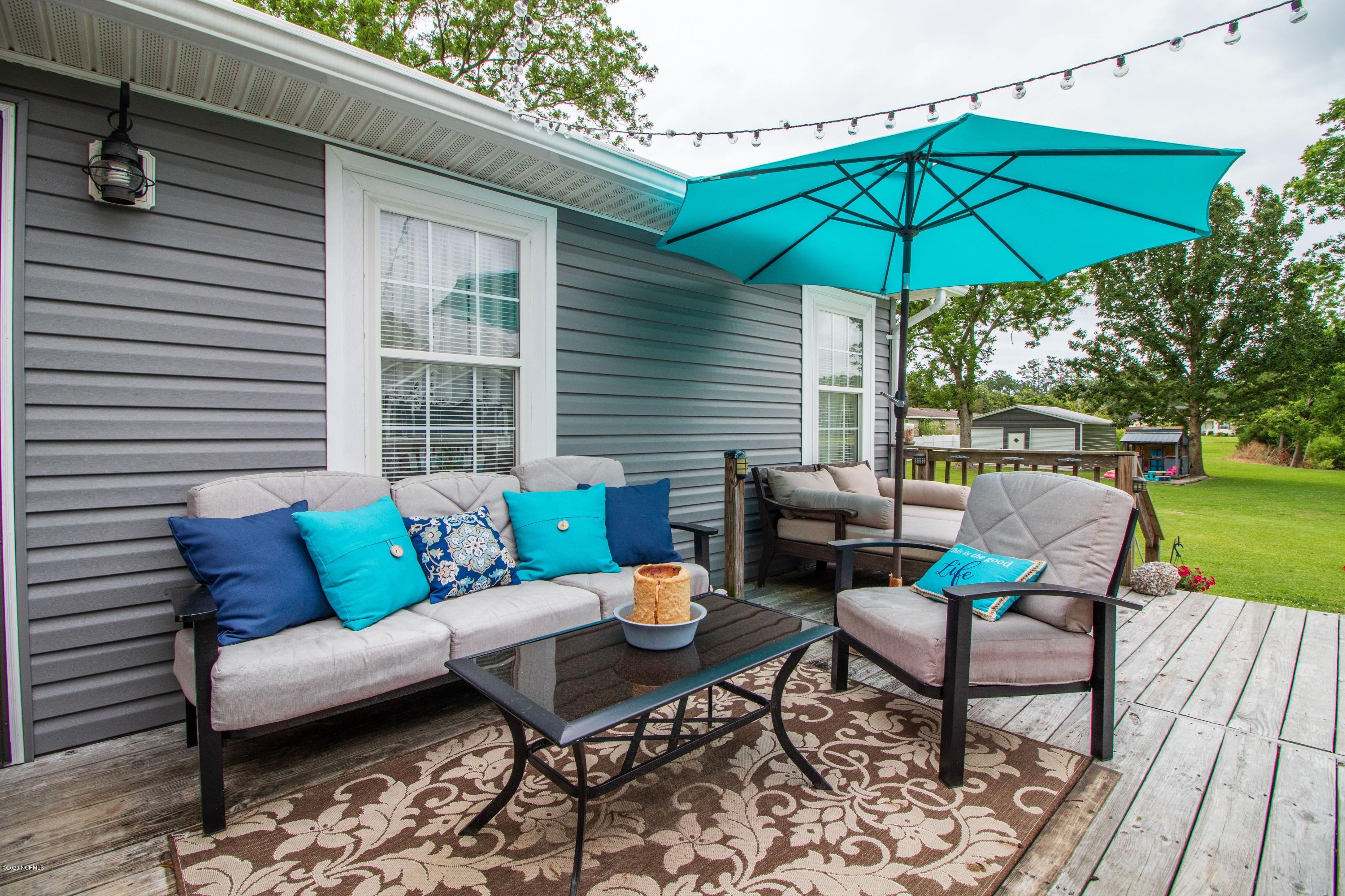 1263 Nine Foot Road Newport, NC 28570 - Photo 34 of 43 Back Deck