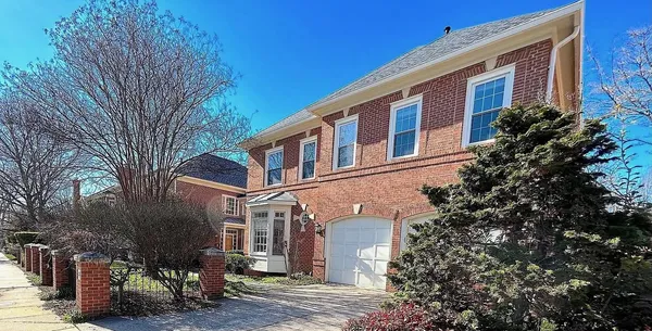 $7,770 | 4829 26th Street North, Arlington, VA 22207