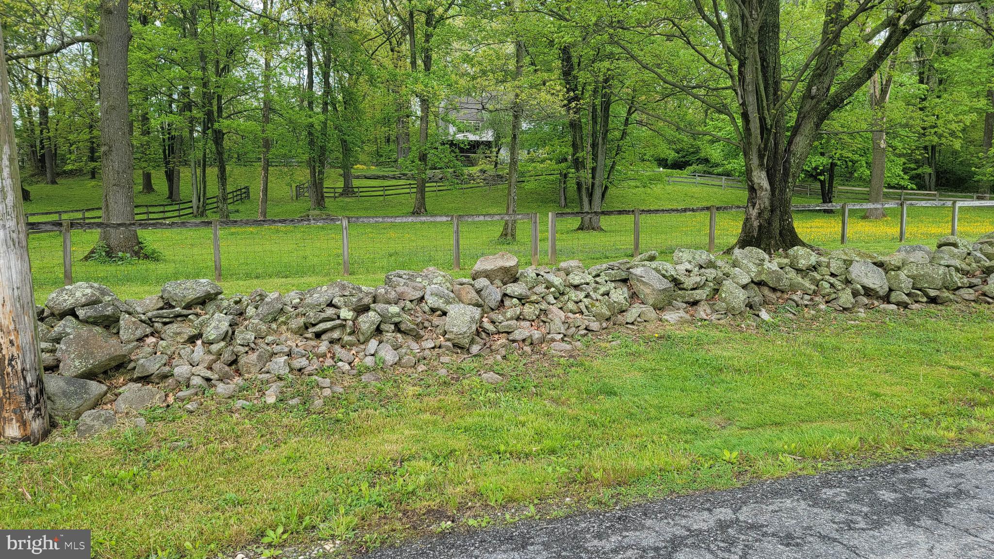 1451 Hilltop Road Spring City, PA 19475 - Photo 60 of 99 Beautiful Fieldstone Walls