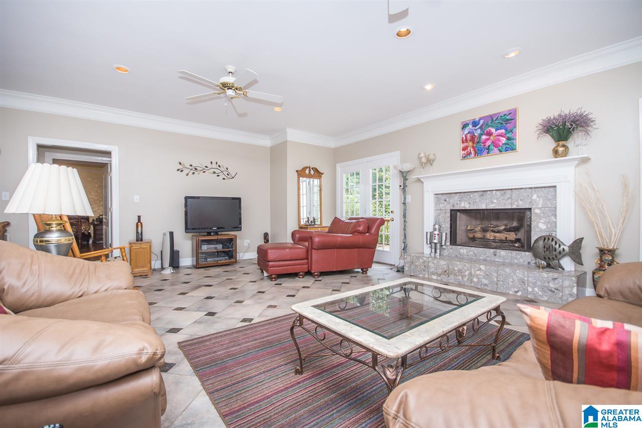 403 Poplar Ridge Drive Alabaster, AL 35007 - Photo 10 of 25