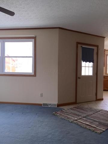 9773 Hazel Dell Road Howard, OH 43028 - Photo 4 of 38 Gallery Image 4