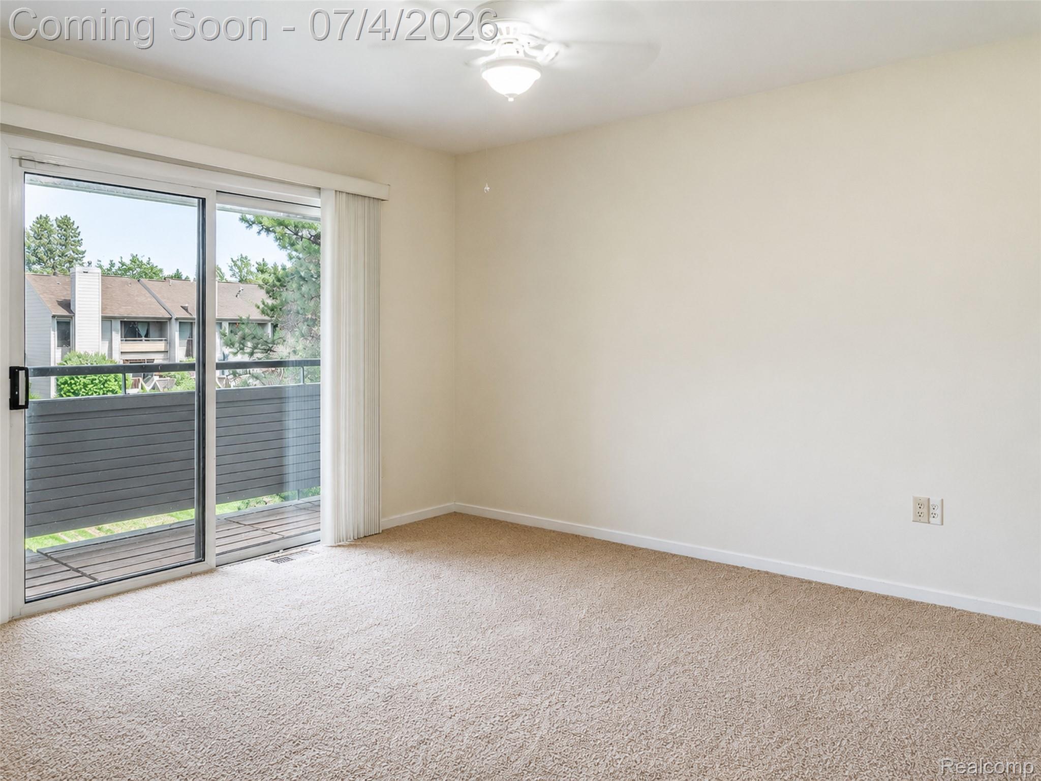 754 Ashley Circle West Rochester, MI 48307 - Photo 19 of 34 AshleyCir_754-4-ai.jpg