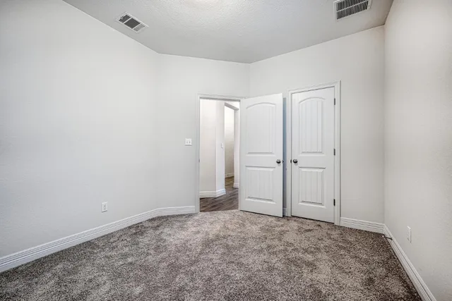 $1,950 | 126 Russet Trail, Georgetown, TX 78628