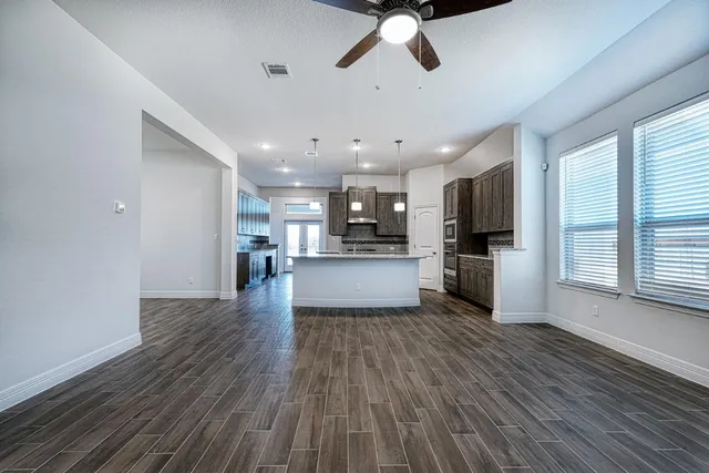 $1,950 | 126 Russet Trail, Georgetown, TX 78628