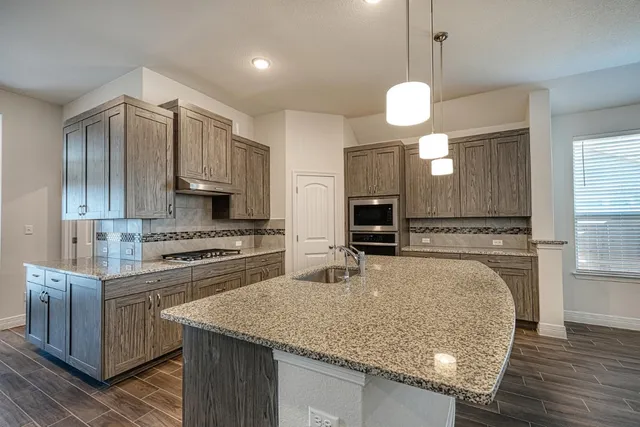 $1,950 | 126 Russet Trail, Georgetown, TX 78628