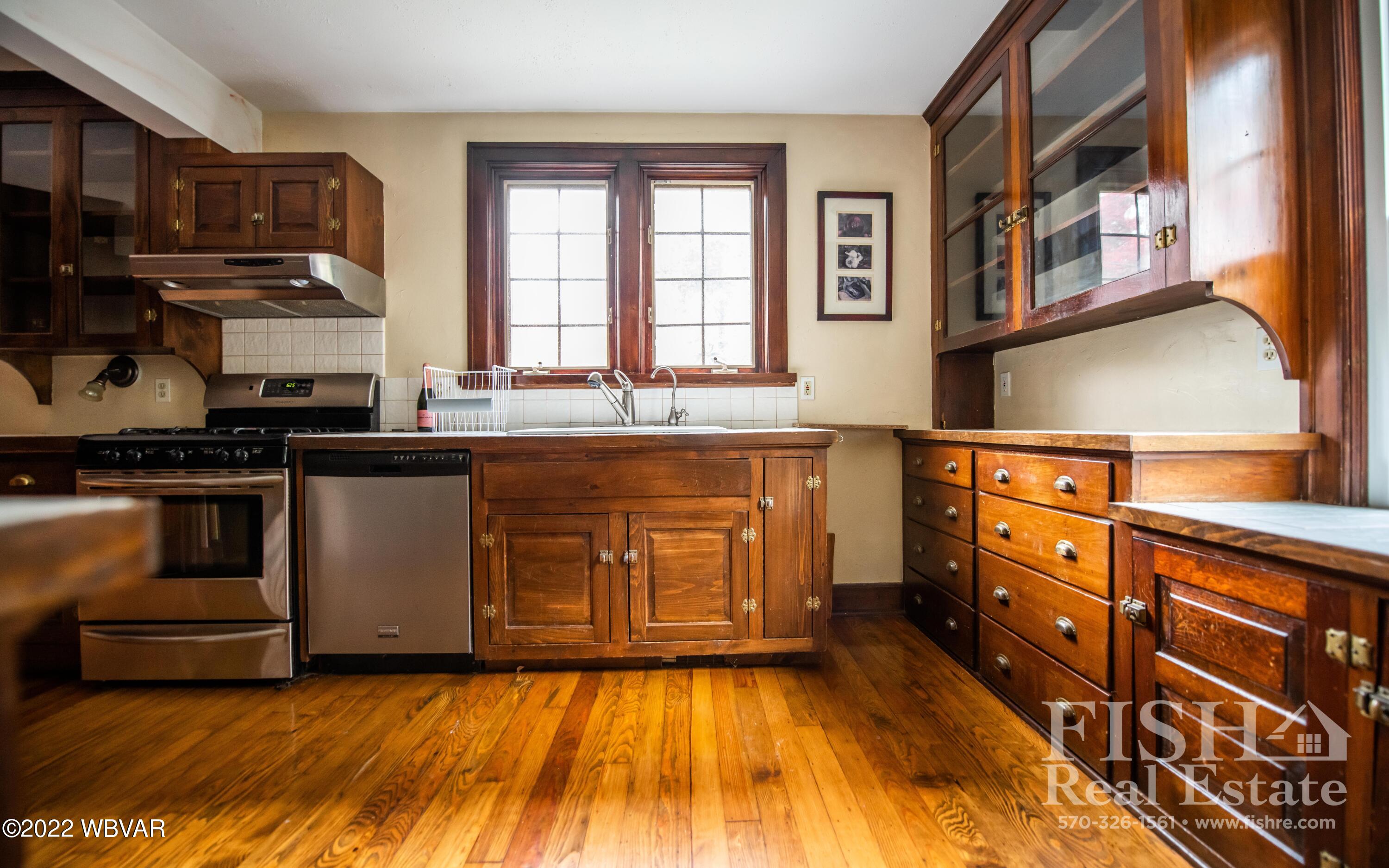 56 Upland Road Williamsport, PA 17701 - Photo 5 of 31 Gallery Image 5