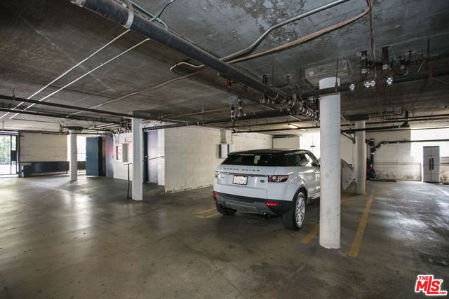 $3,200 | 1940 North Highland Avenue, Unit 59, Los Angeles, CA 90068