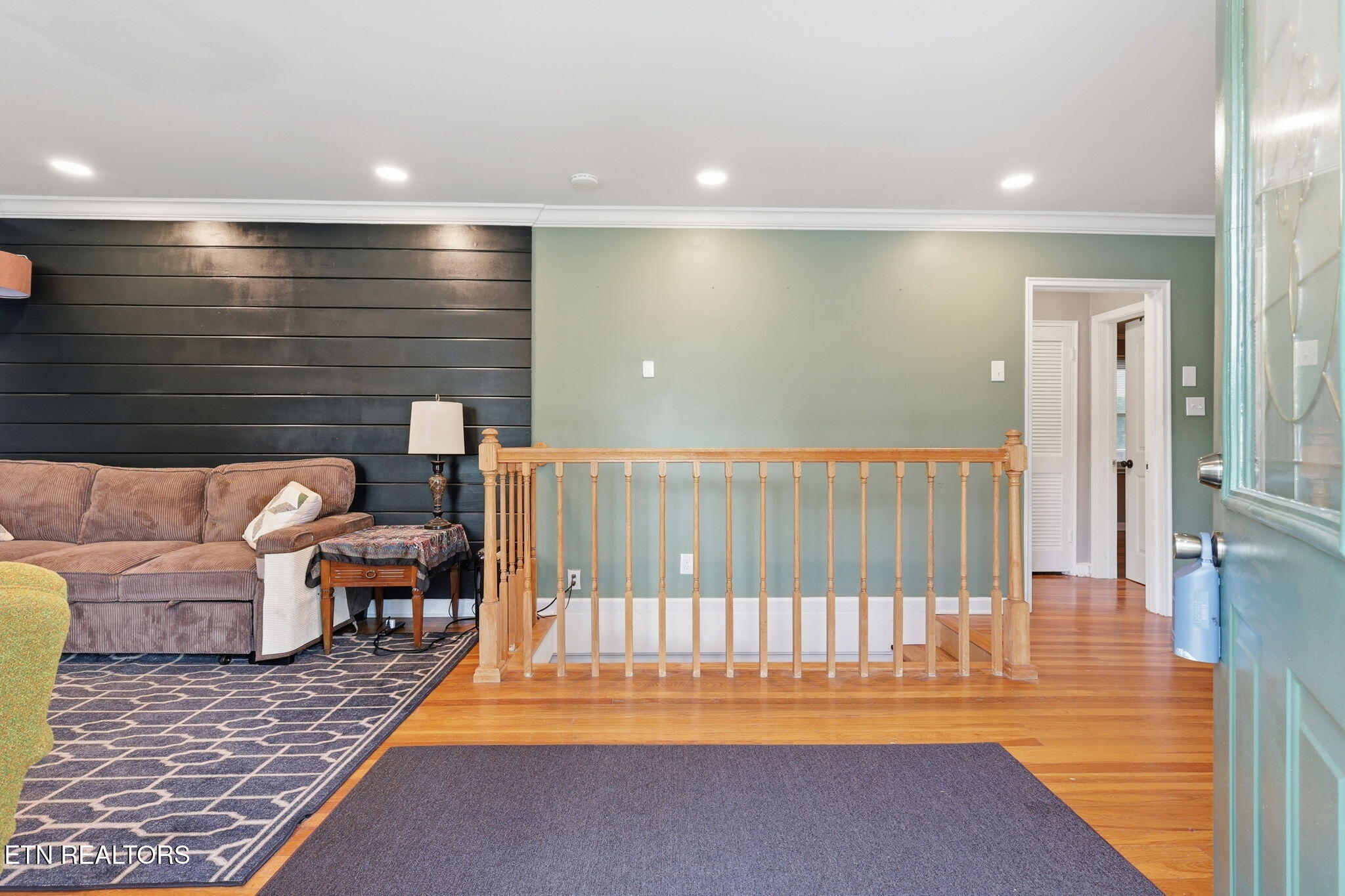 124 Salem Road Oak Ridge, TN 37830 - Photo 7 of 44 Hardwood Floors