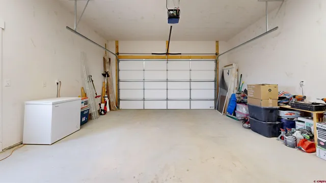 a view of a garage