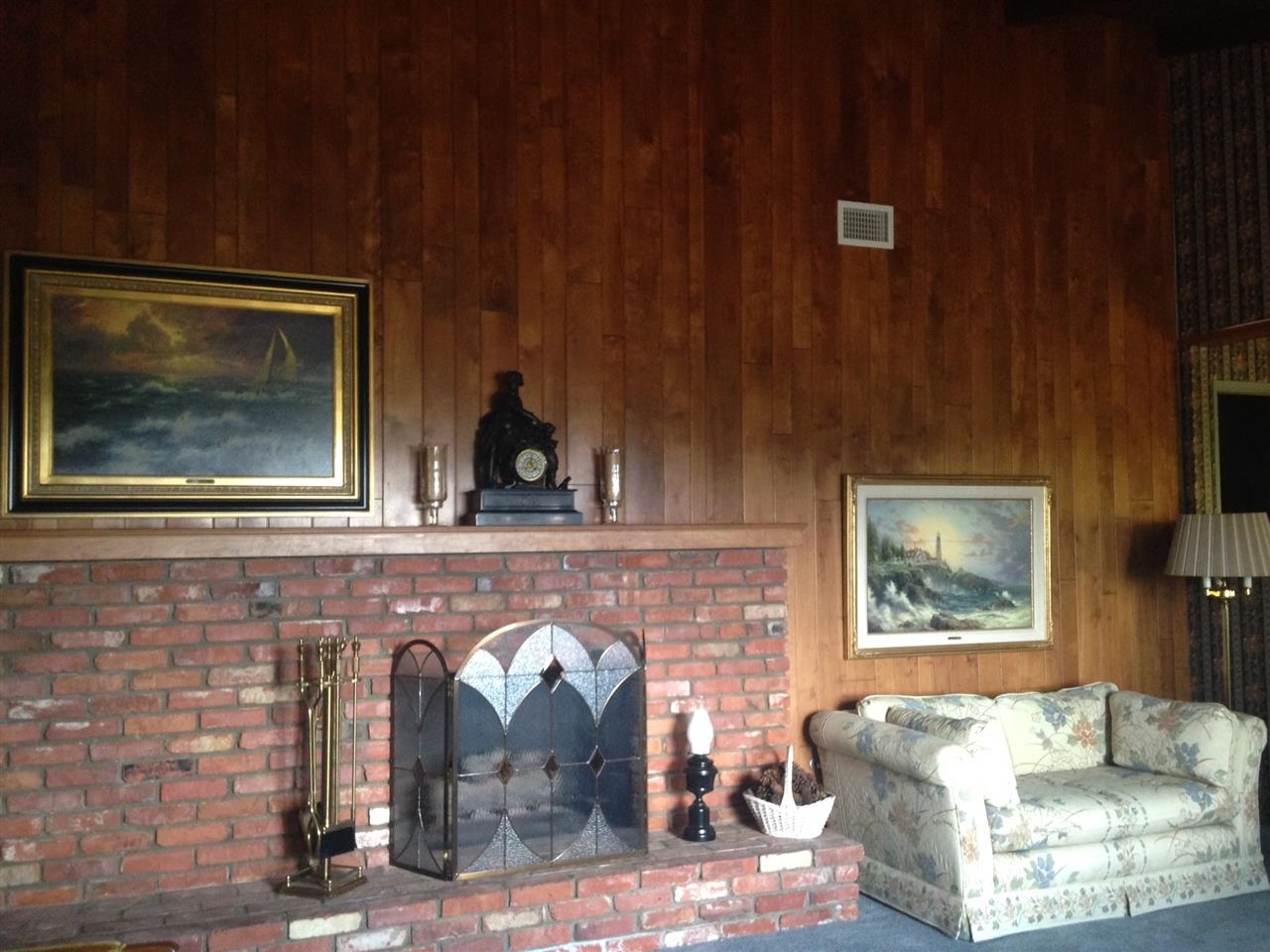 11710 Shadow Valley Road El Cajon, CA 92020 - Photo 15 of 19 used brick and birch panelling