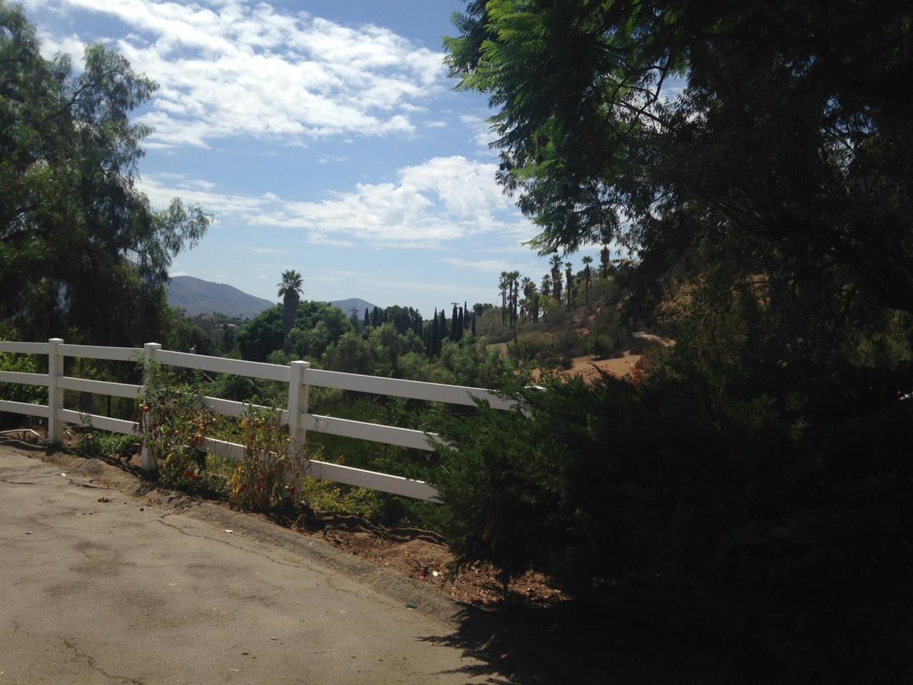 11710 Shadow Valley Road El Cajon, CA 92020 - Photo 7 of 19 Gallery Image 7