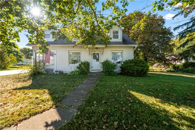$221,000 | 1255 Middle Road, Henrietta, NY 14543