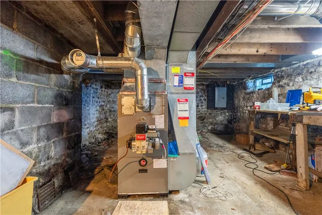 $221,000 | 1255 Middle Road, Henrietta, NY 14543