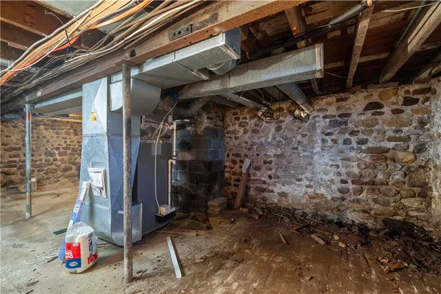 $221,000 | 1255 Middle Road, Henrietta, NY 14543