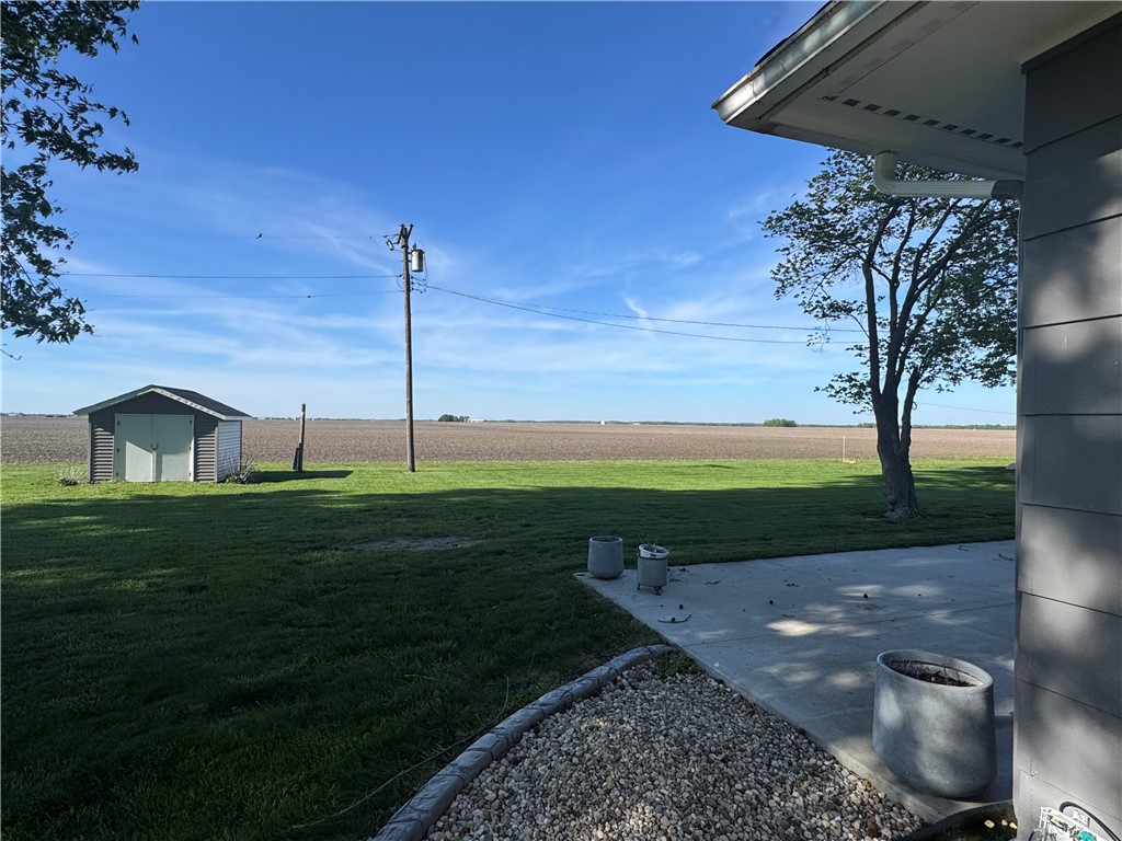 313 East North 3rd Street Findlay, IL 62534 - Photo 3 of 27