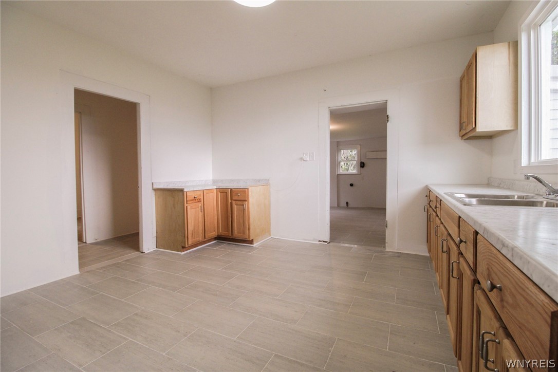 15634 Lakeshore Road Kendall, NY 14477 - Photo 12 of 50