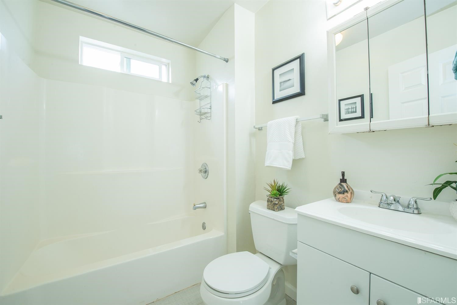 2932-2936 Mabel Street Berkeley, CA 94702 - Photo 11 of 23