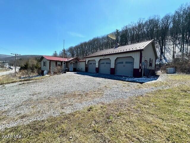 5722 Allegheny Road Manns Choice, PA 15550 - Photo 11 of 48