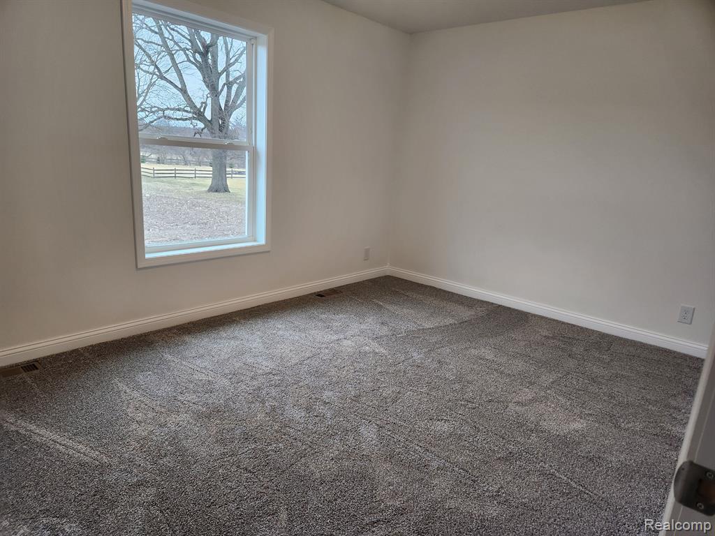 797 Heiss Road Monroe, MI 48162 - Photo 14 of 48