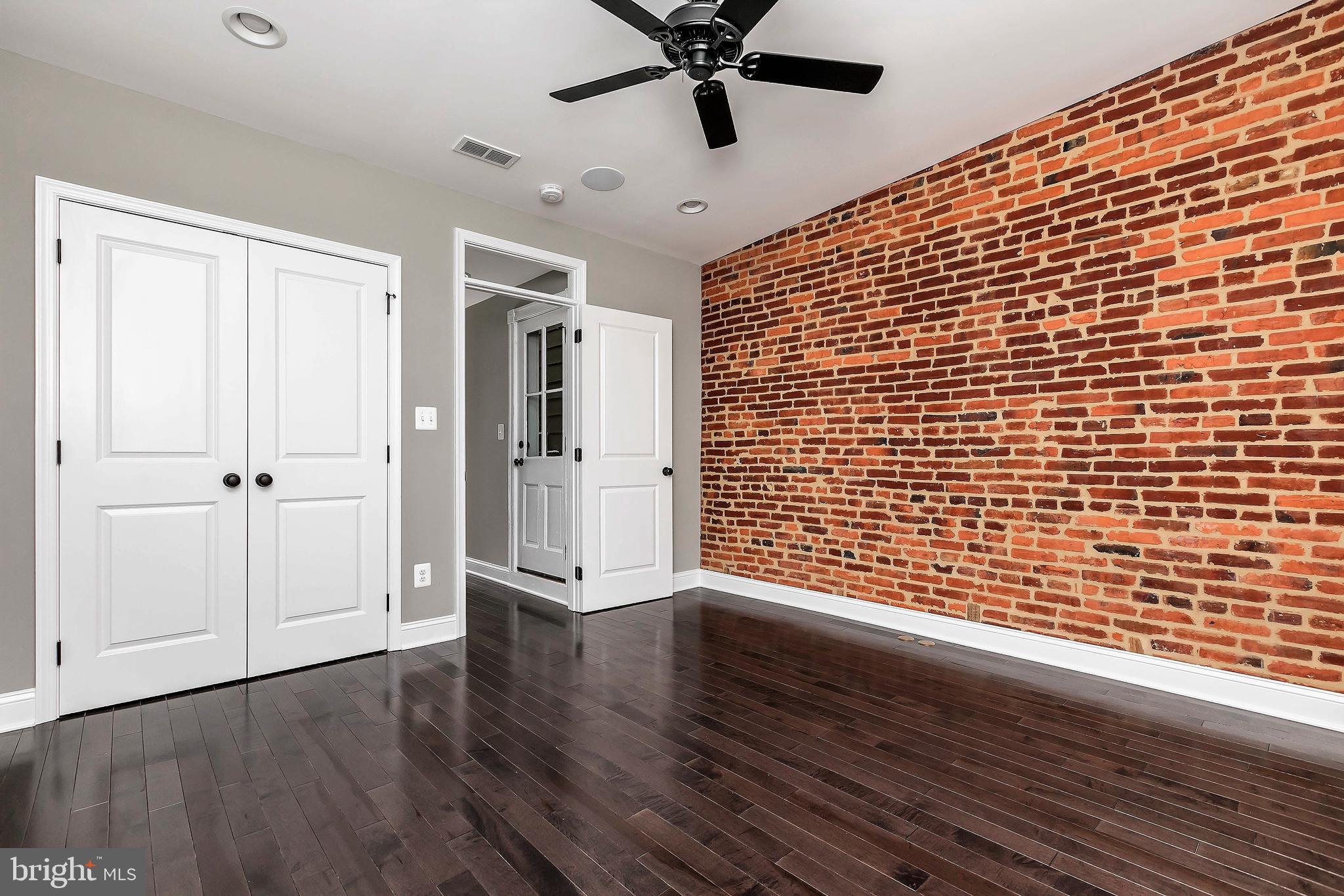 509 South Potomac Street Baltimore, MD 21224 - Photo 12 of 20