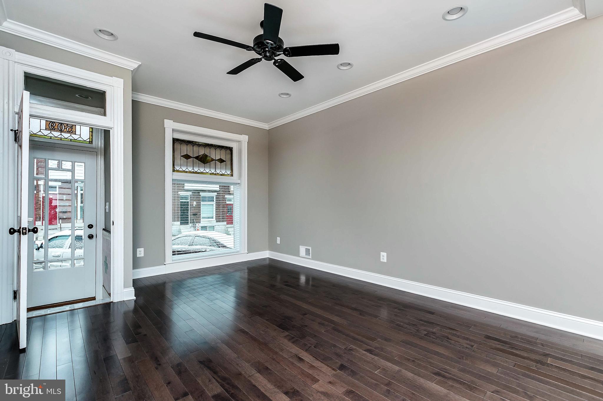 509 South Potomac Street Baltimore, MD 21224 - Photo 2 of 20