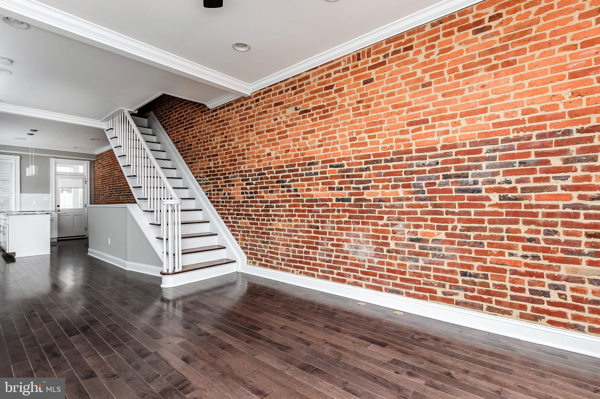 509 South Potomac Street Baltimore, MD 21224 - Photo 4 of 20
