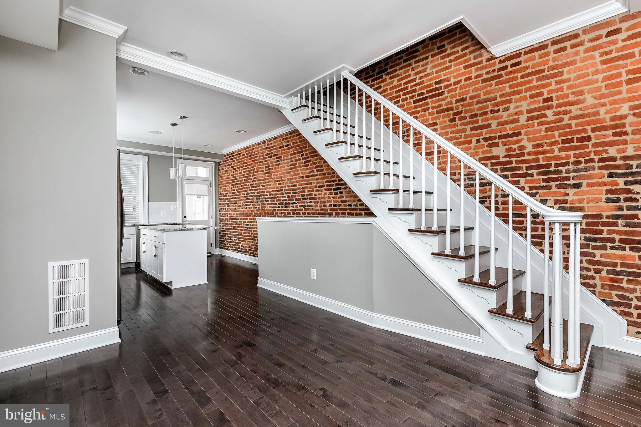 509 South Potomac Street Baltimore, MD 21224 - Photo 5 of 20