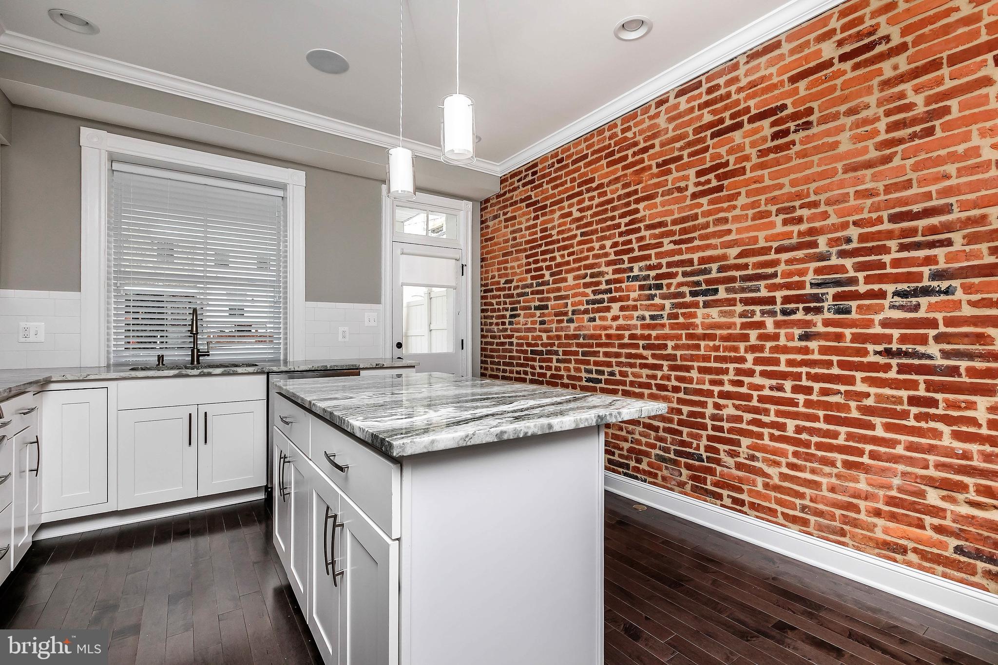 509 South Potomac Street Baltimore, MD 21224 - Photo 7 of 20