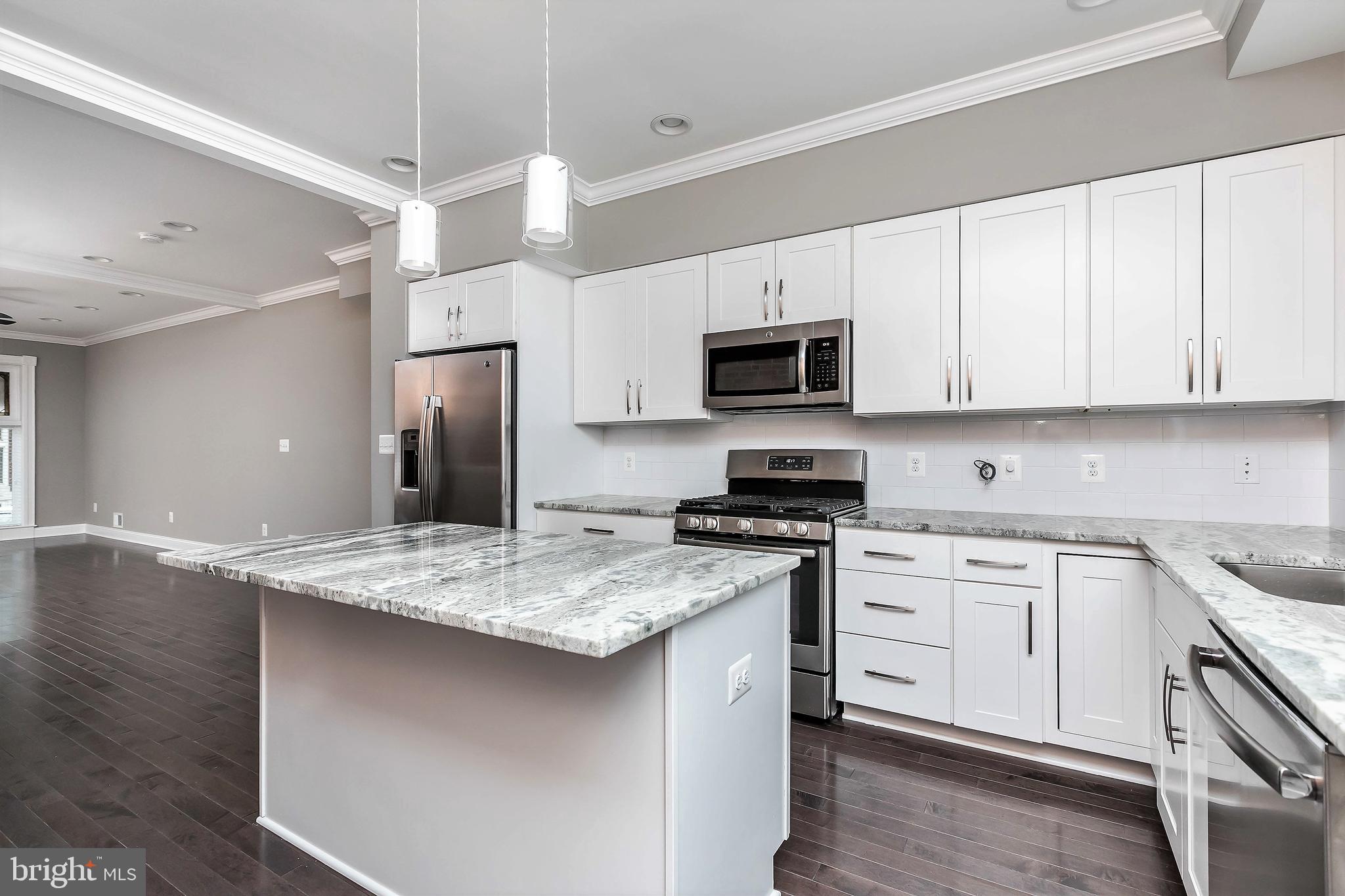 509 South Potomac Street Baltimore, MD 21224 - Photo 9 of 20
