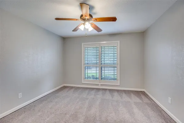 $4,800 | 6220 Glennox Lane, Dallas, TX 75214