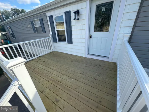a view of deck