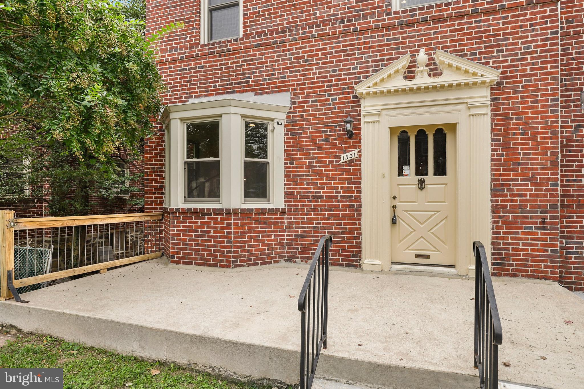 1531 Ralworth Road Baltimore, MD 21218 - Photo 2 of 36
